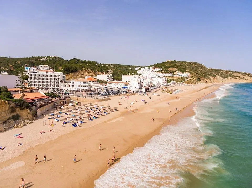 Apartamentos Salema Praia Club Portugal